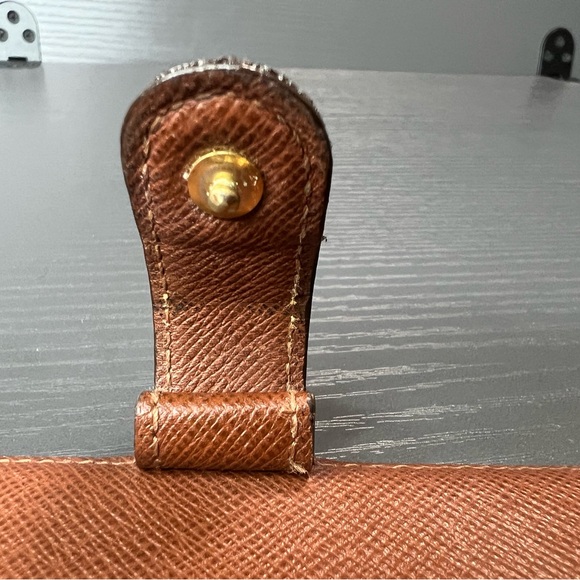 SOLD!❌ Vintage 2001 Louis Vuitton Agenda PM - Picture 6 of 14